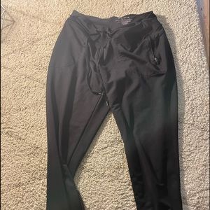 Athletic joggers